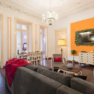 3 Bedroom, 2 Bathroom - Palma Apartment Lisbon